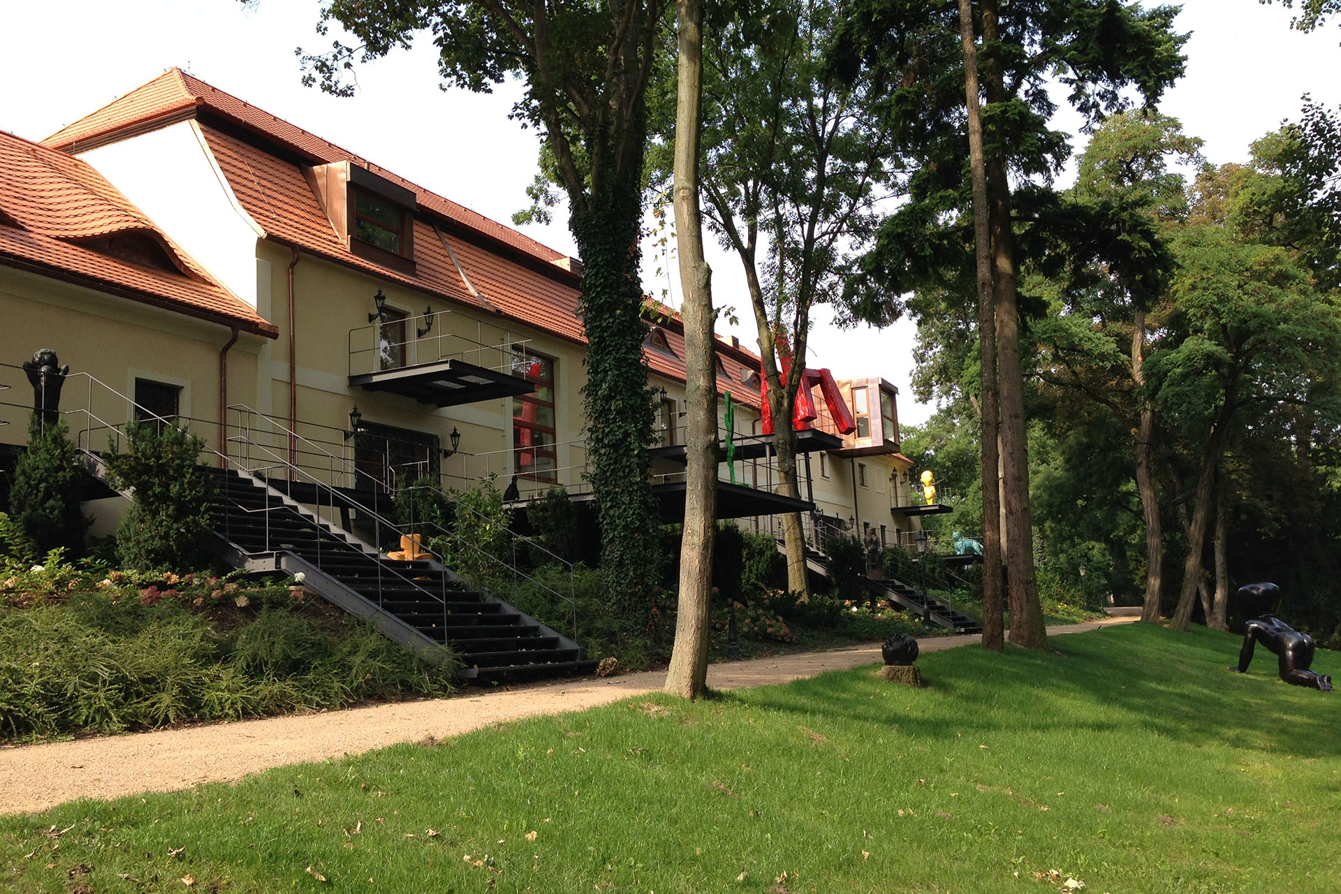 Collete gallery image