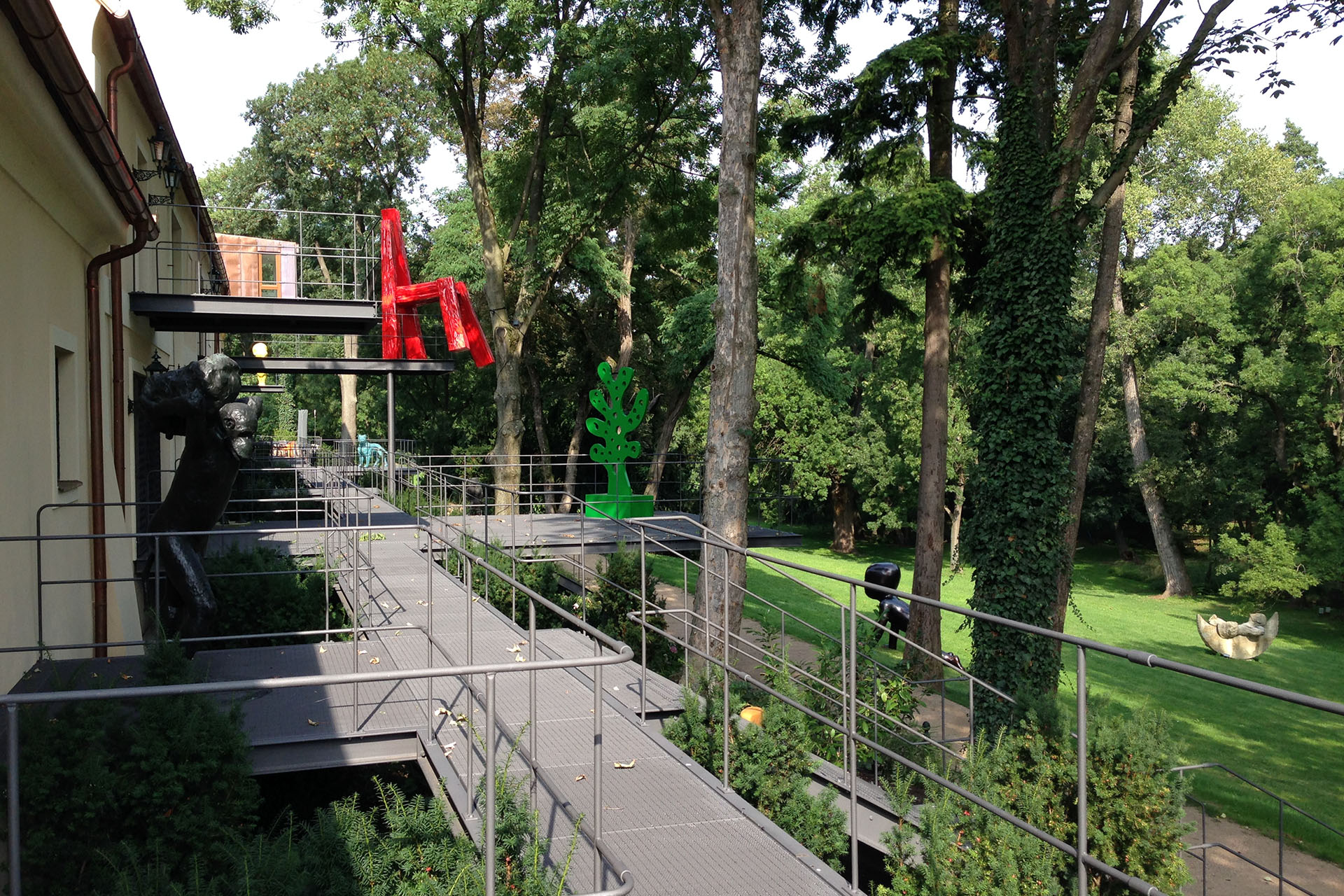 Collete gallery image